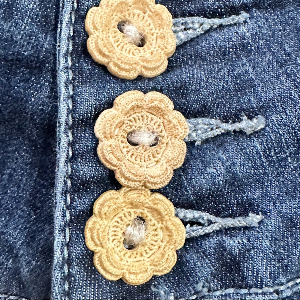 Kut from the Kloth Blue High-Low Denim Skirt - Picture 5 of 11